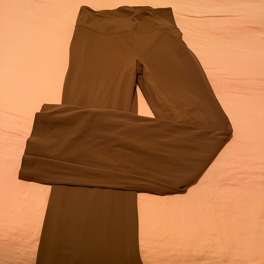 Lululemon Groove Flare Pant